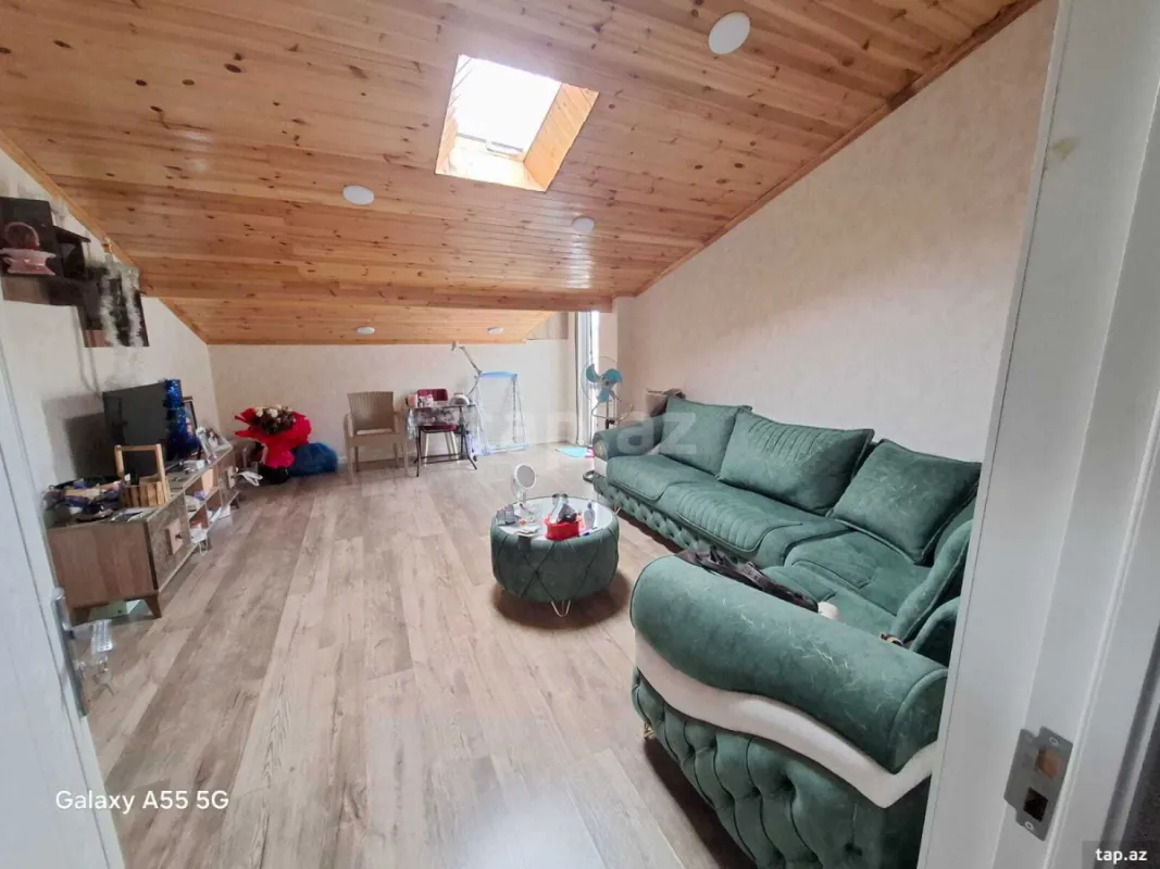 Satılır 2 otaqlı yeni tikili 70 m²