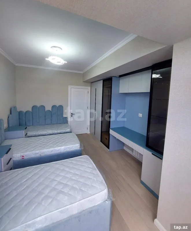 Satılır 3 otaqlı yeni tikili 83 m²