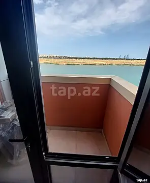 Satılır 3 otaqlı yeni tikili 83 m²