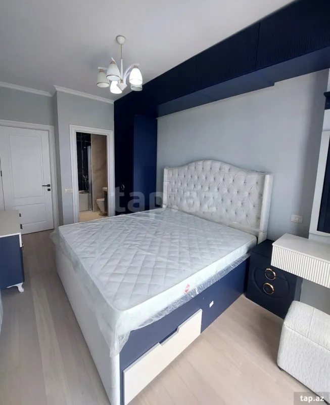 Satılır 3 otaqlı yeni tikili 83 m²