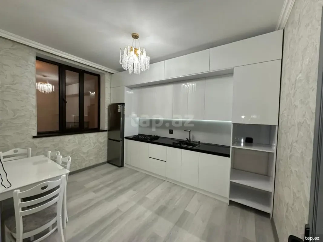 Satılır 4 otaqlı həyət evi 100 m²