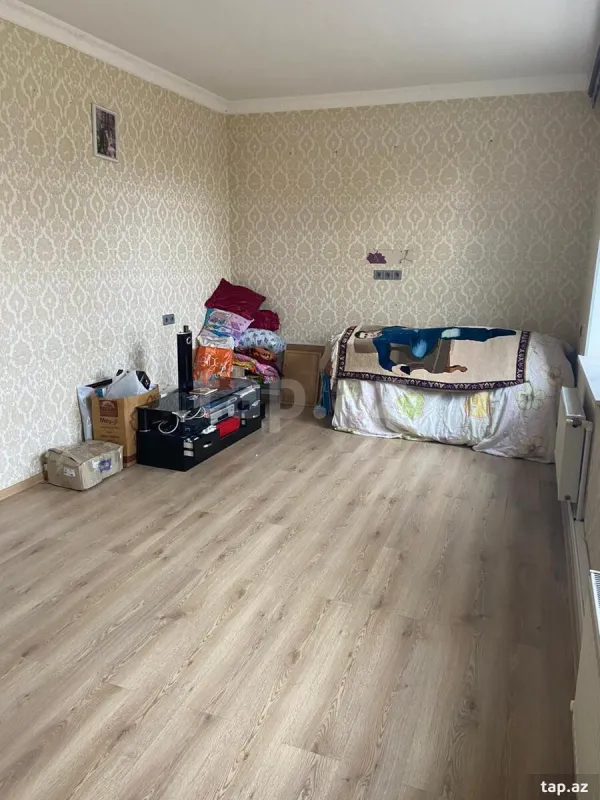 Satılır 3 otaqlı həyət evi