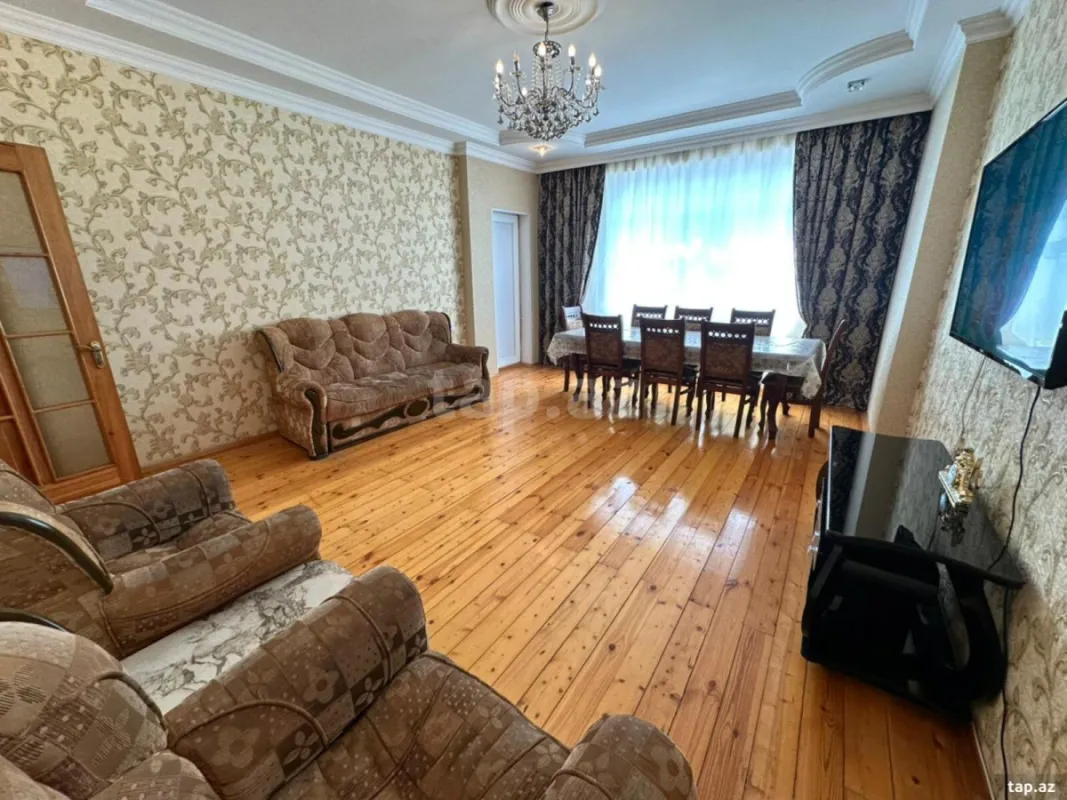 Kirayə verilir 3 otaqlı yeni tikili 105 m²