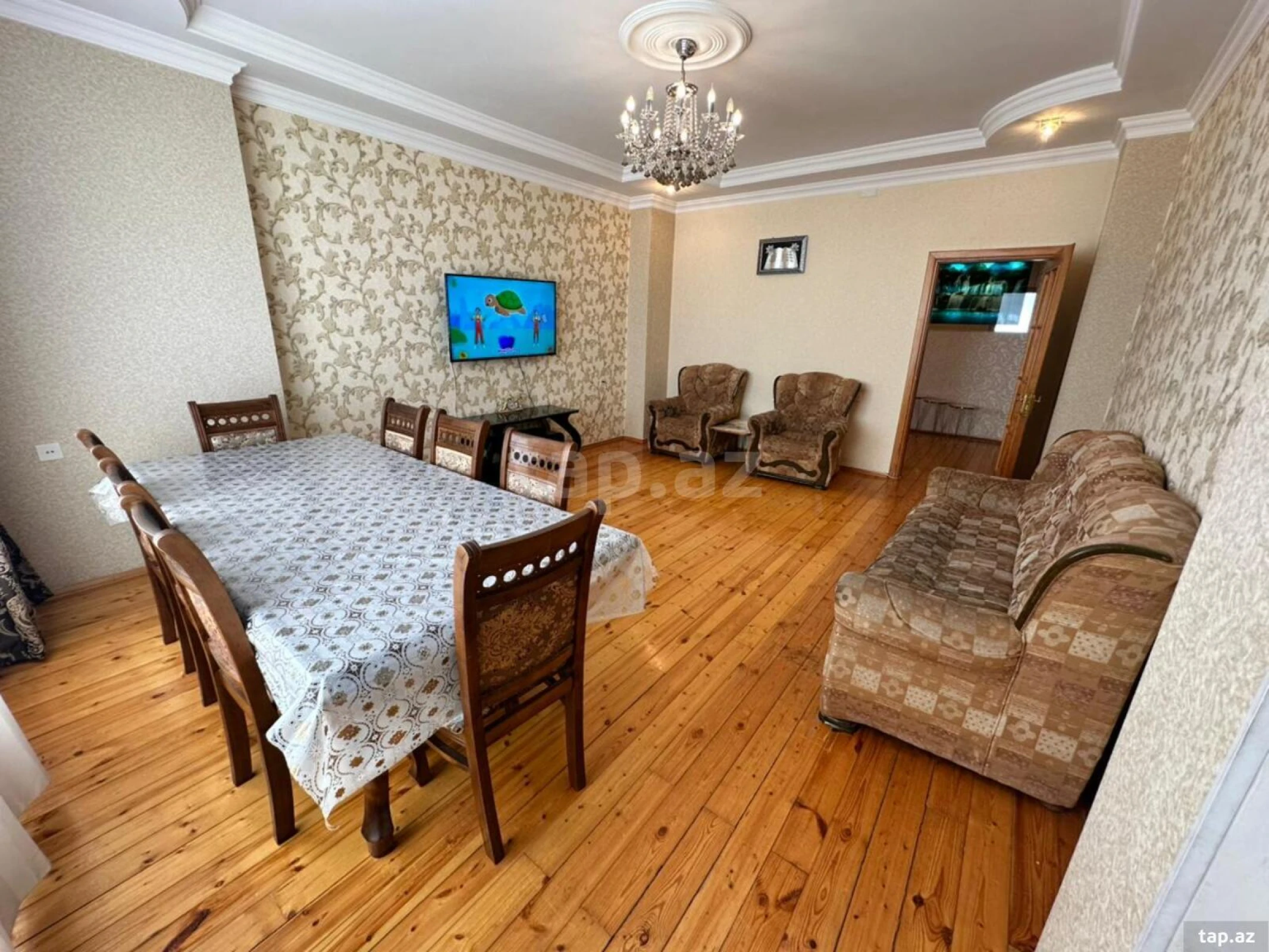 Kirayə verilir 3 otaqlı yeni tikili 105 m²