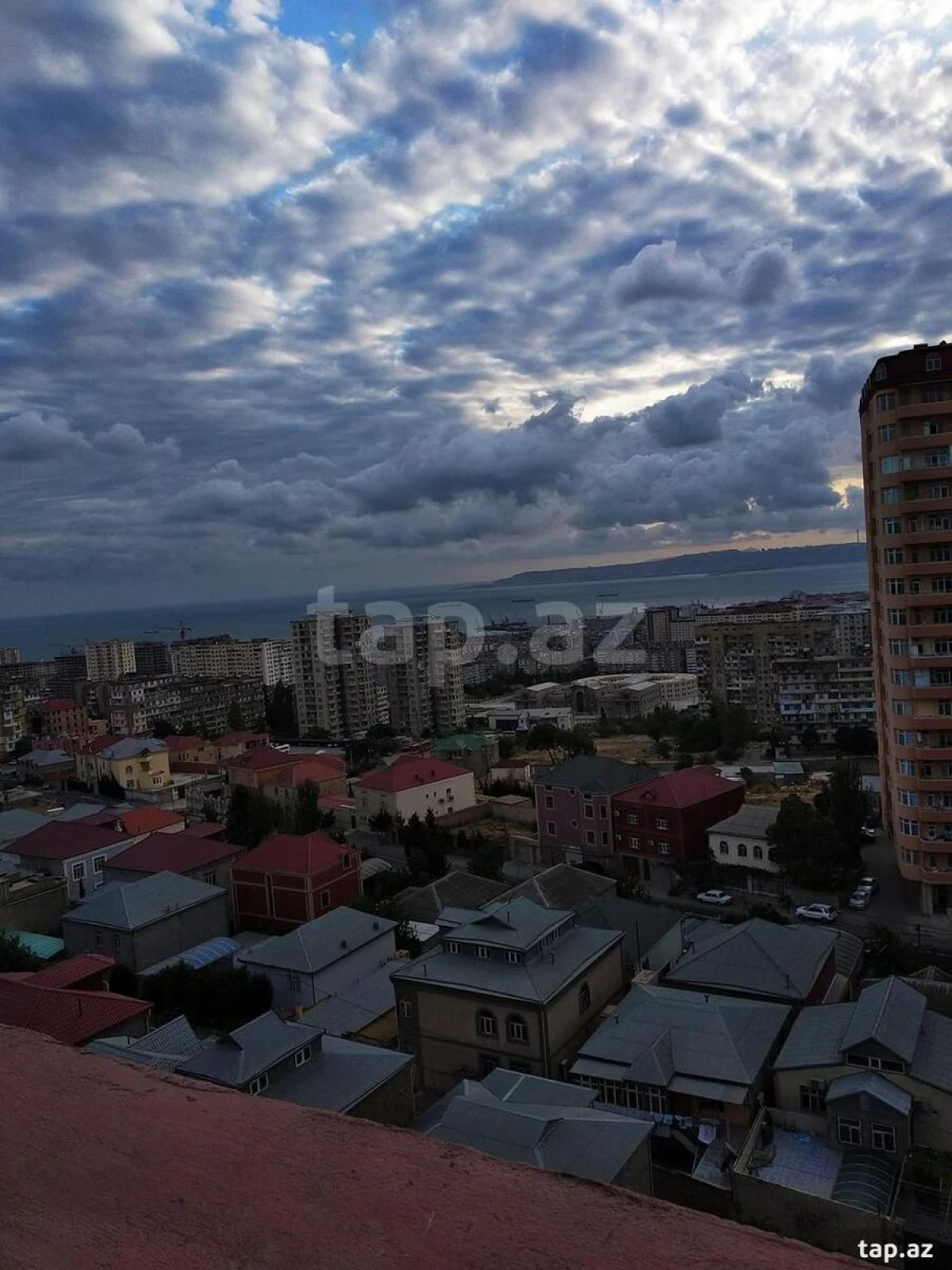 Kirayə verilir 3 otaqlı yeni tikili 105 m²