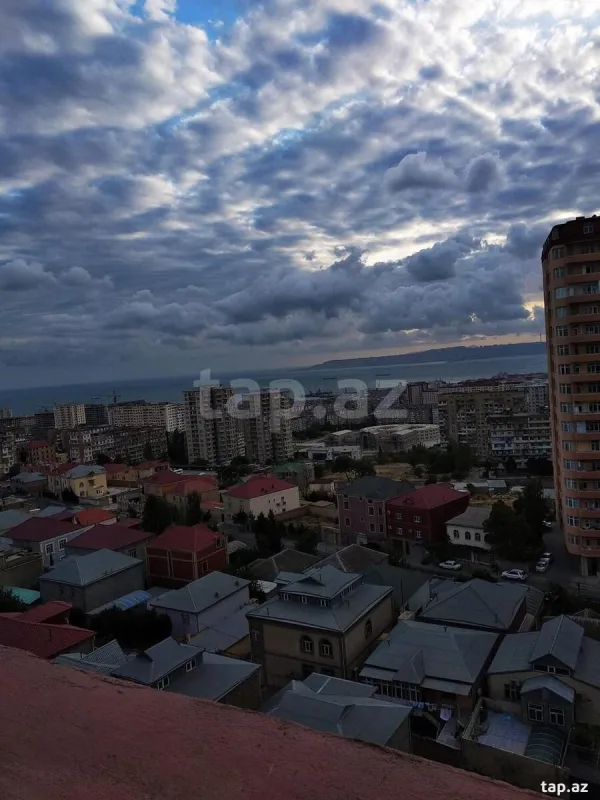 Kirayə verilir 3 otaqlı yeni tikili 105 m²