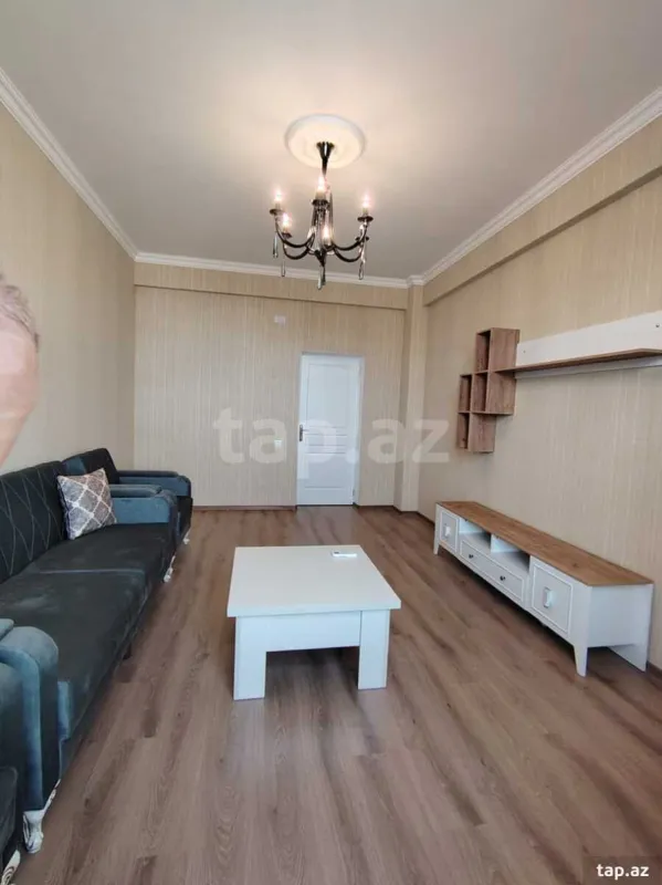 Kirayə verilir 4 otaqlı yeni tikili 110 m²