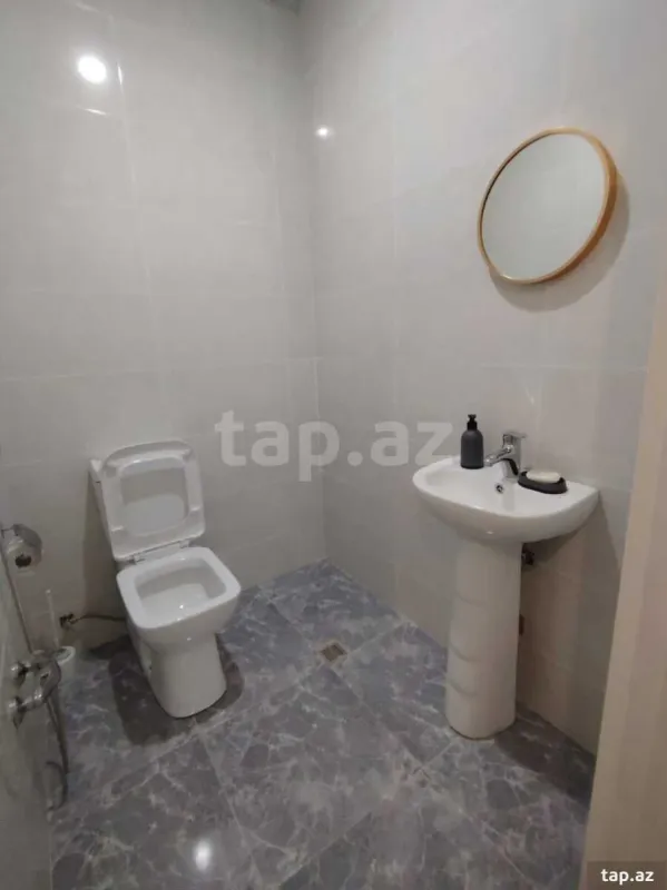 Kirayə verilir 4 otaqlı yeni tikili 110 m²