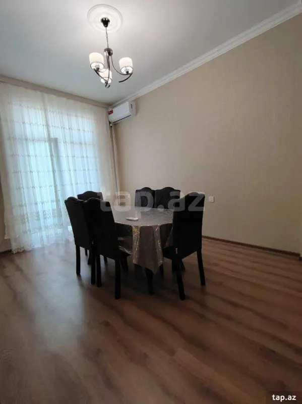 Kirayə verilir 4 otaqlı yeni tikili 110 m²