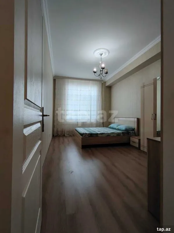 Kirayə verilir 4 otaqlı yeni tikili 110 m²