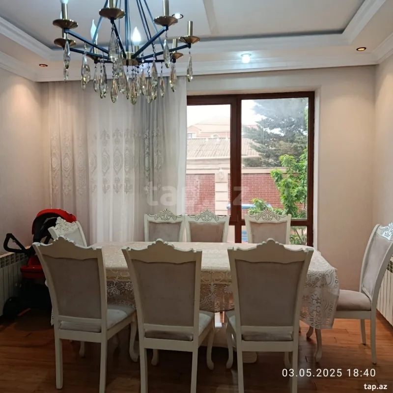 Satılır 4 otaqlı həyət evi 180 m²