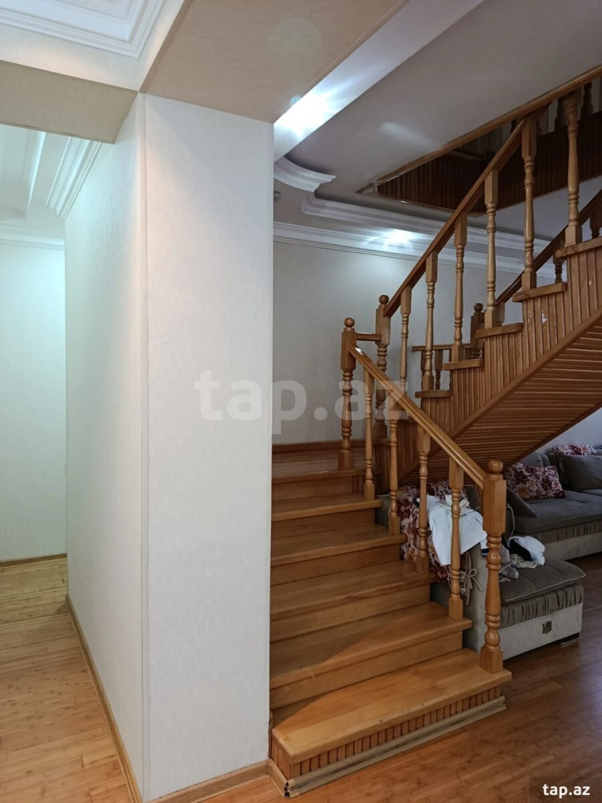 Satılır 4 otaqlı həyət evi 180 m²