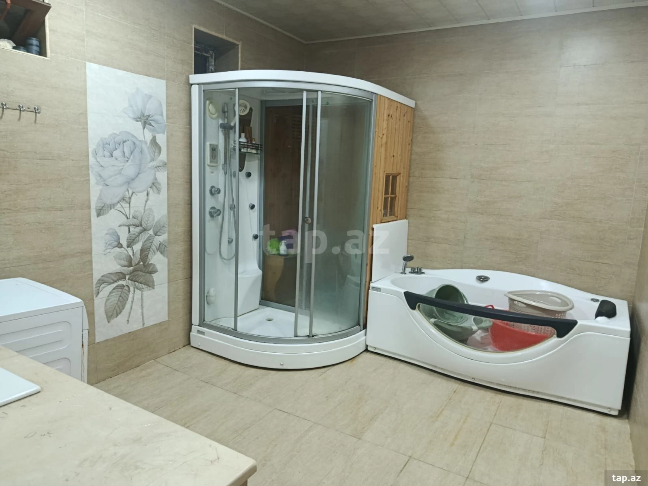 Satılır 4 otaqlı həyət evi 180 m²