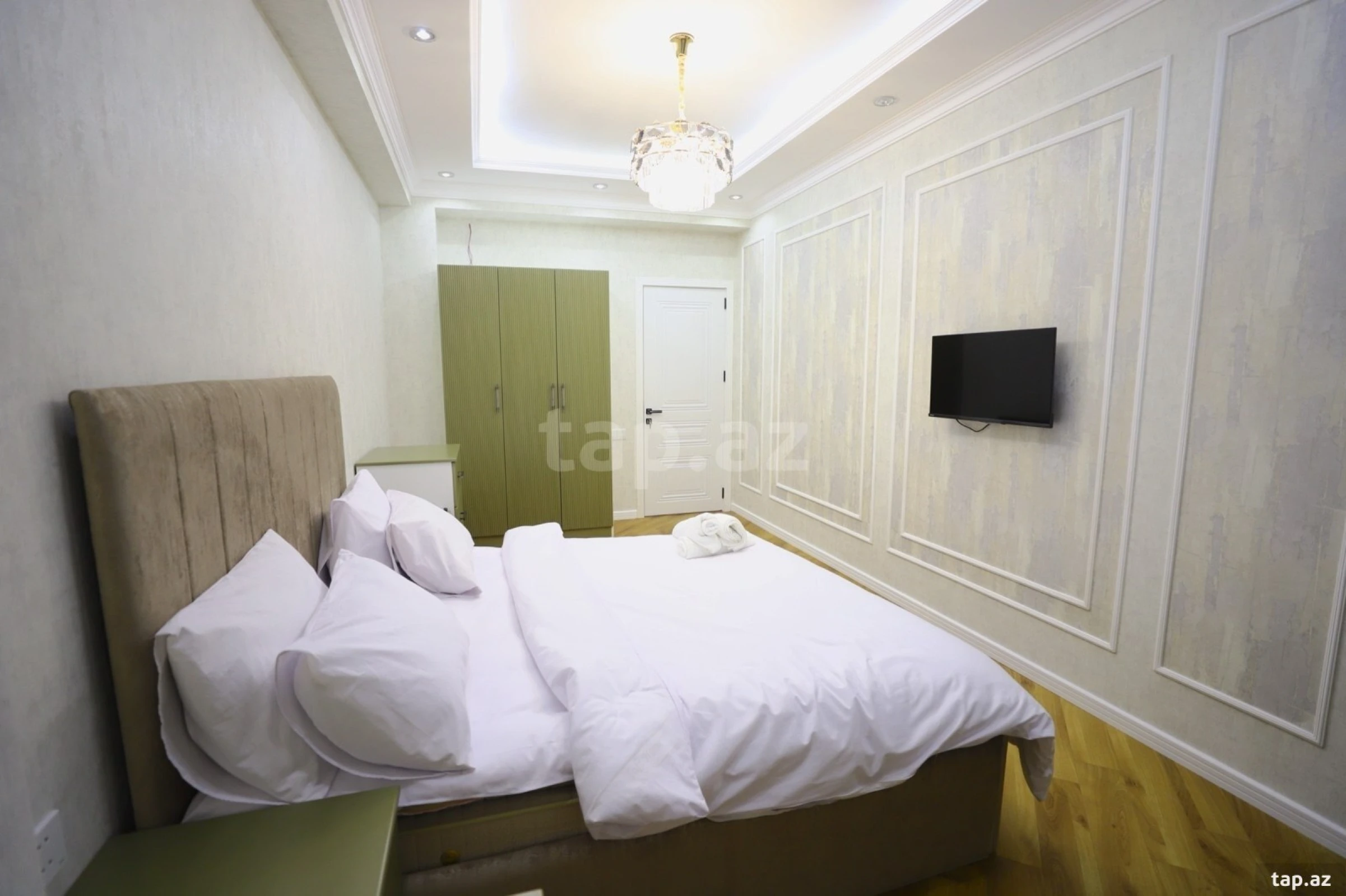 Kirayə verilir 3 otaqlı yeni tikili 130 m²