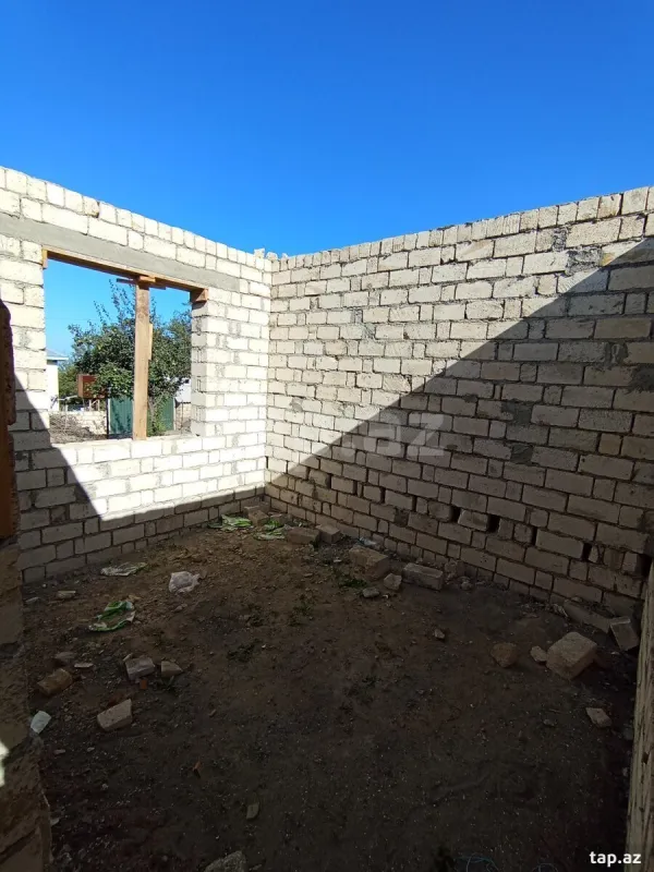 Satılır 3 otaqlı həyət evi