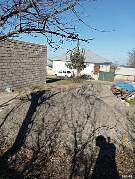 Satılır 3 otaqlı həyət evi