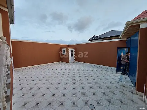 Satılır 3 otaqlı həyət evi