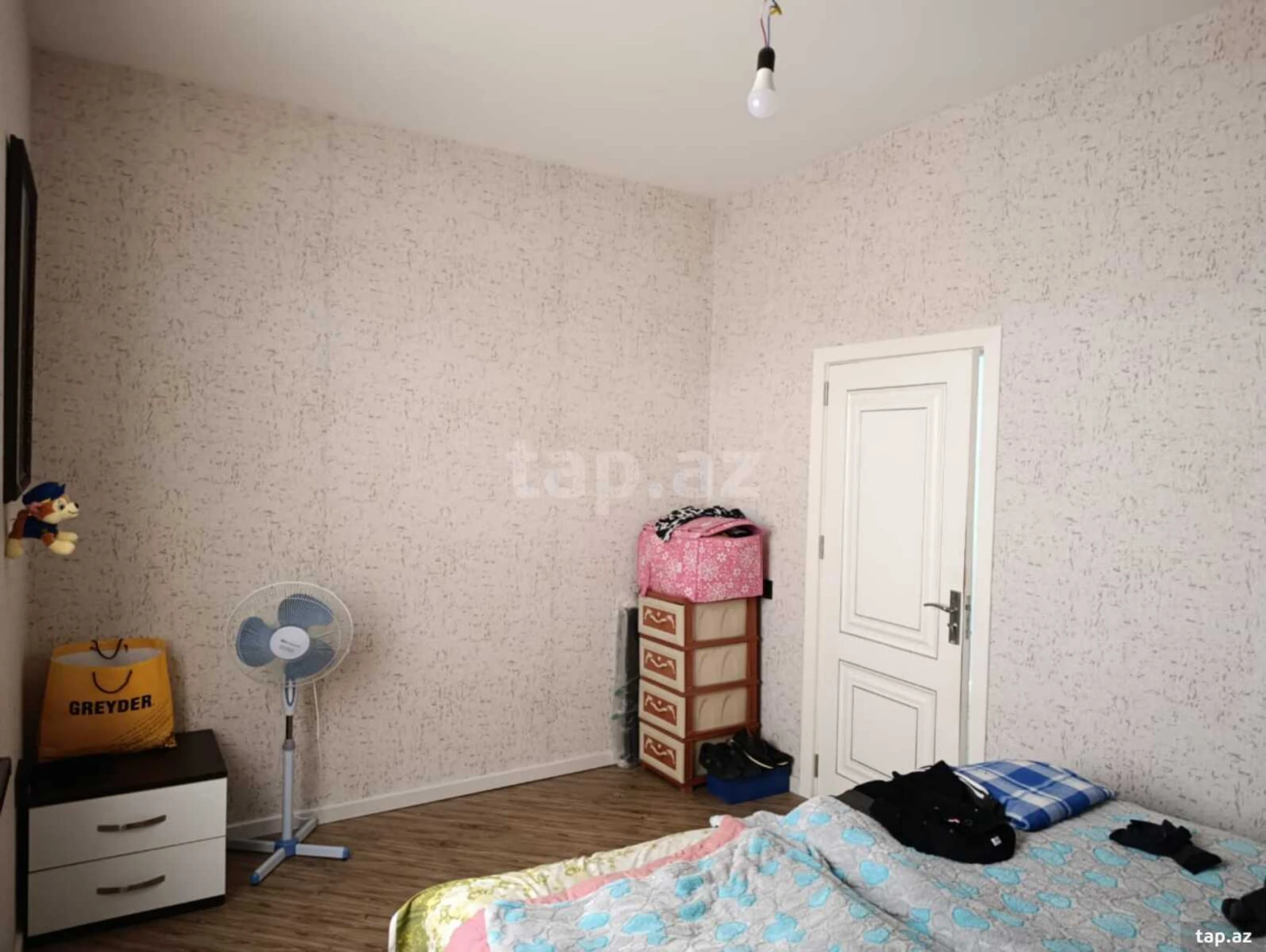 Satılır 5 otaqlı həyət evi 130 m²