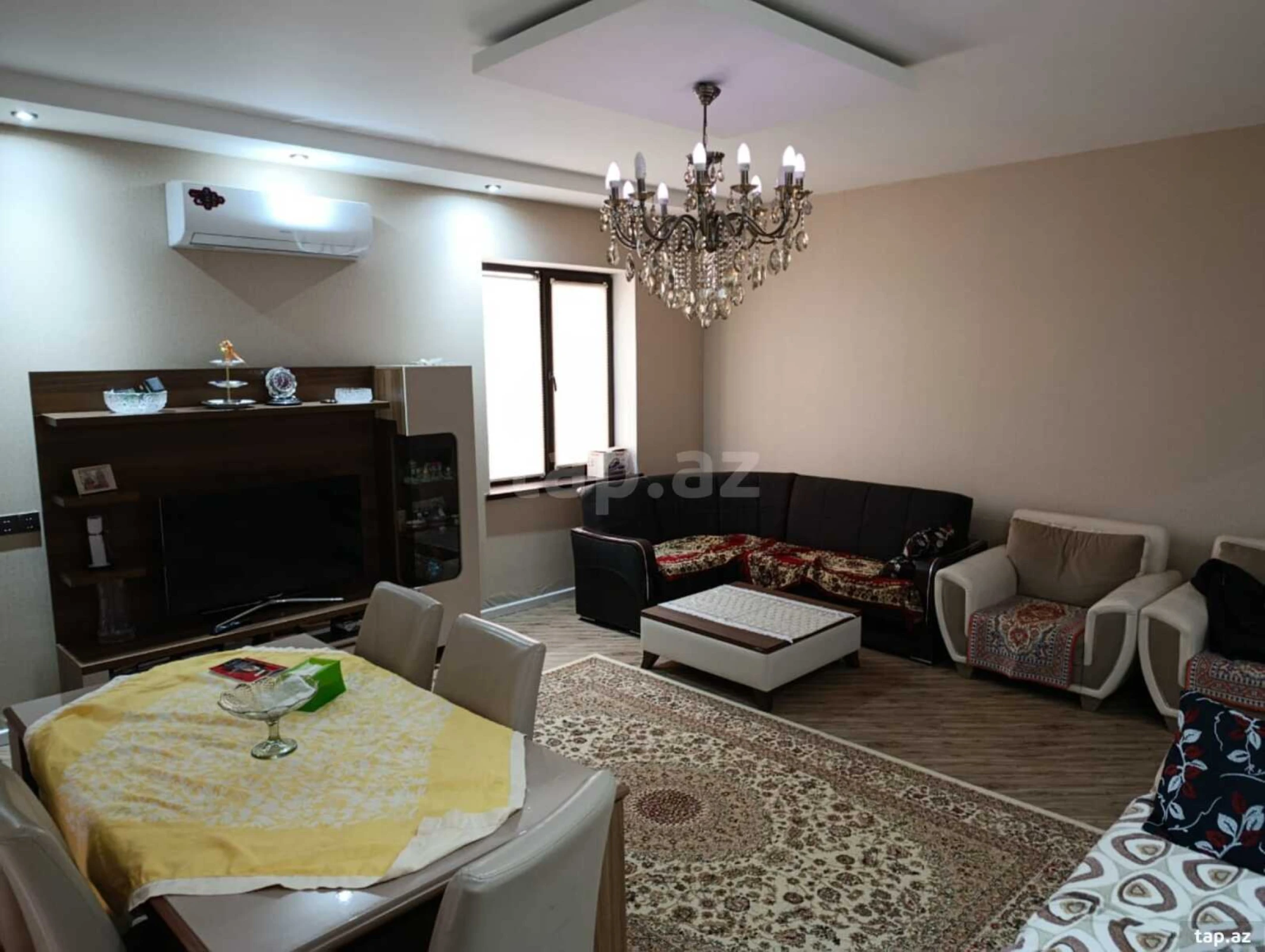 Satılır 5 otaqlı həyət evi 130 m²