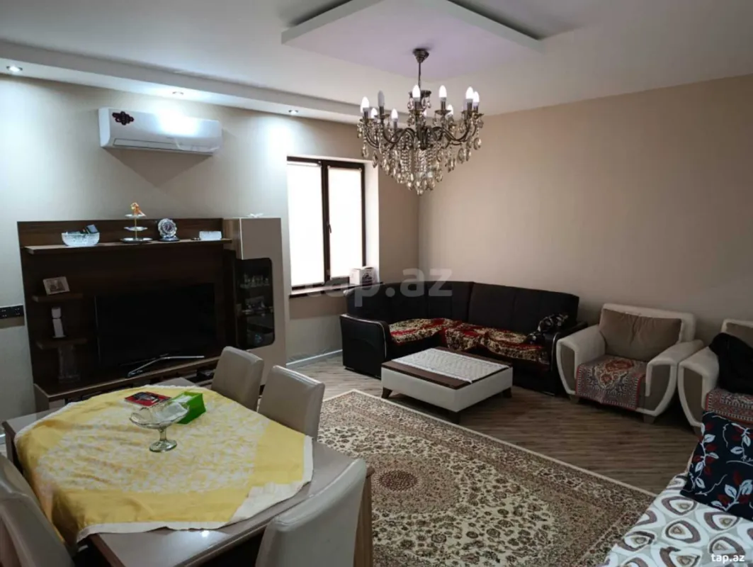 Satılır 5 otaqlı həyət evi 130 m²