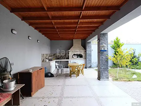 Satılır 5 otaqlı həyət evi 130 m²