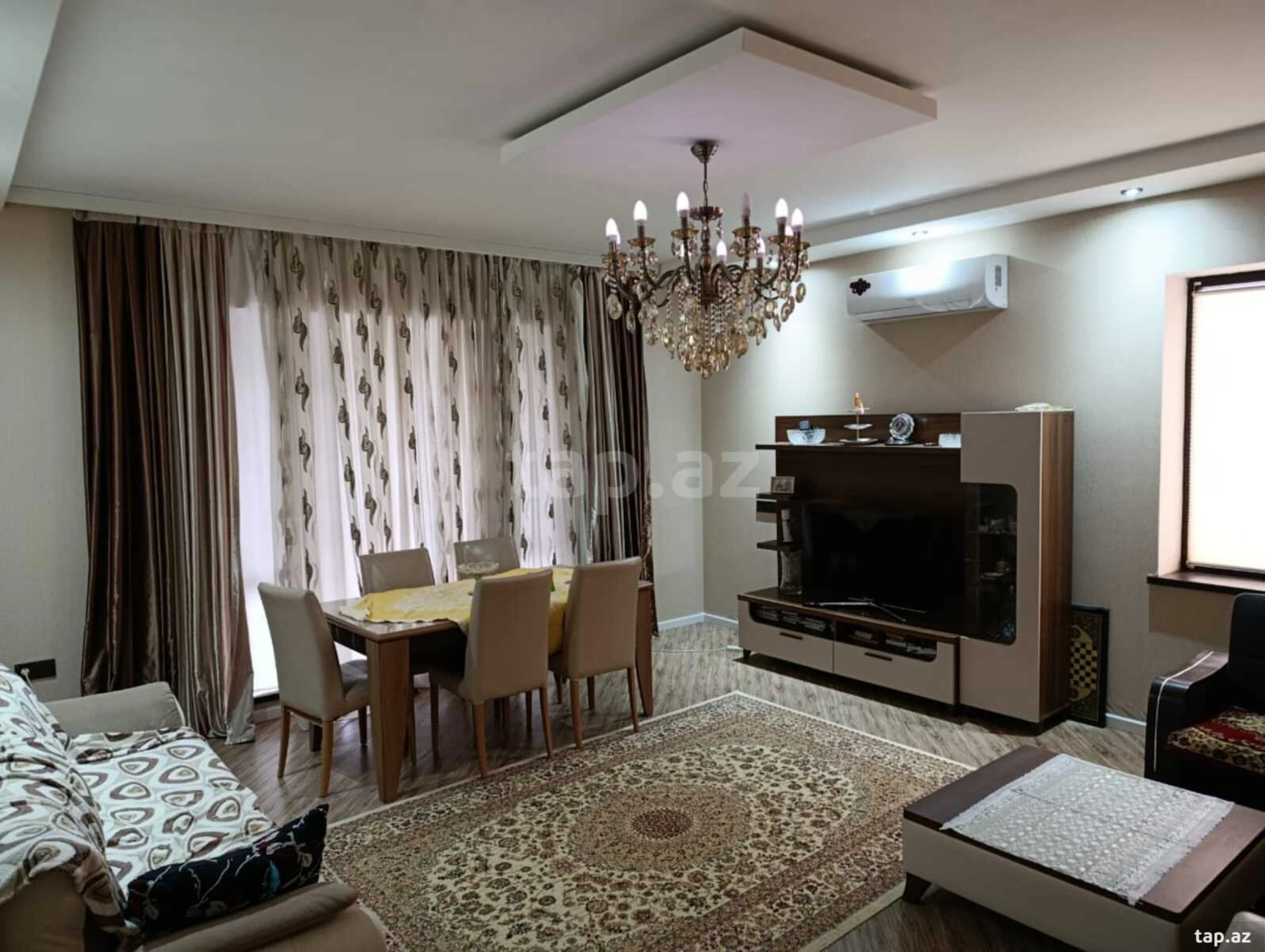 Satılır 5 otaqlı həyət evi 130 m²