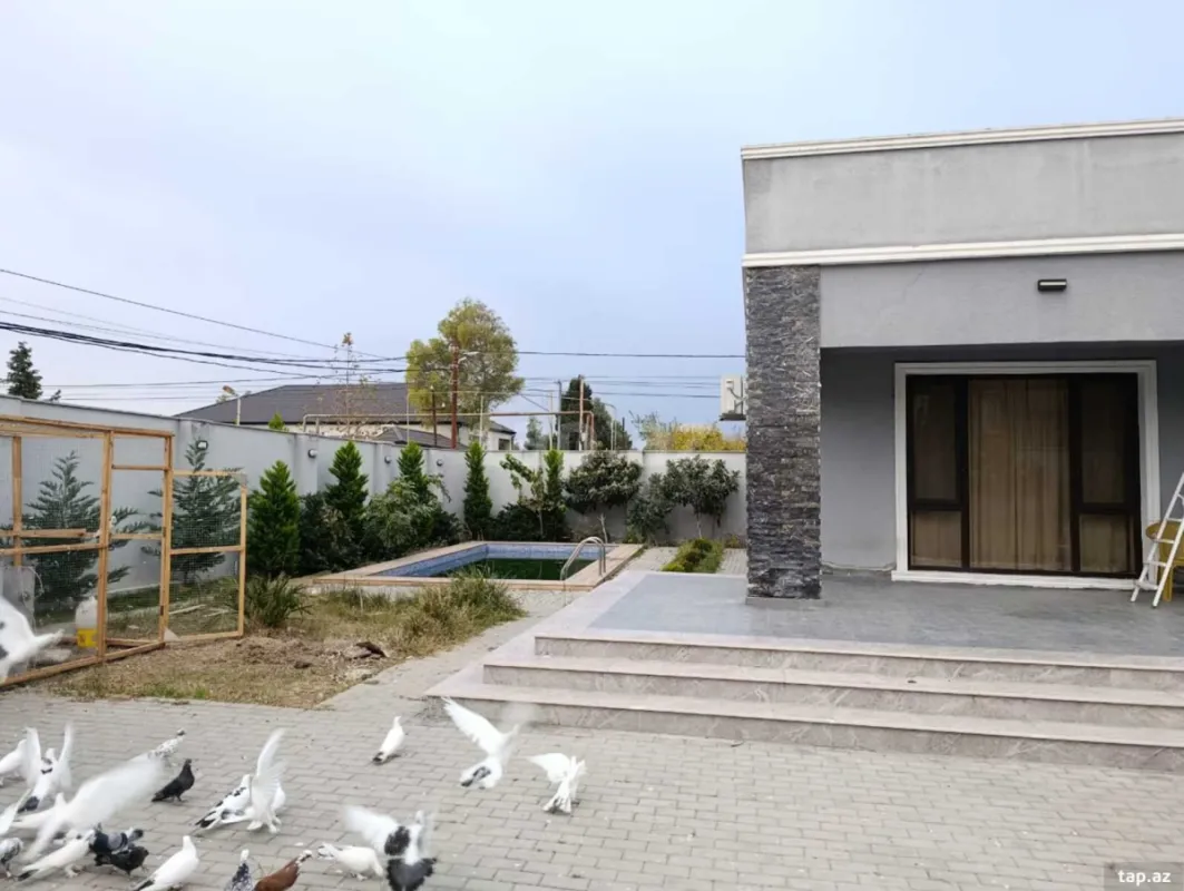 Satılır 5 otaqlı həyət evi 130 m²