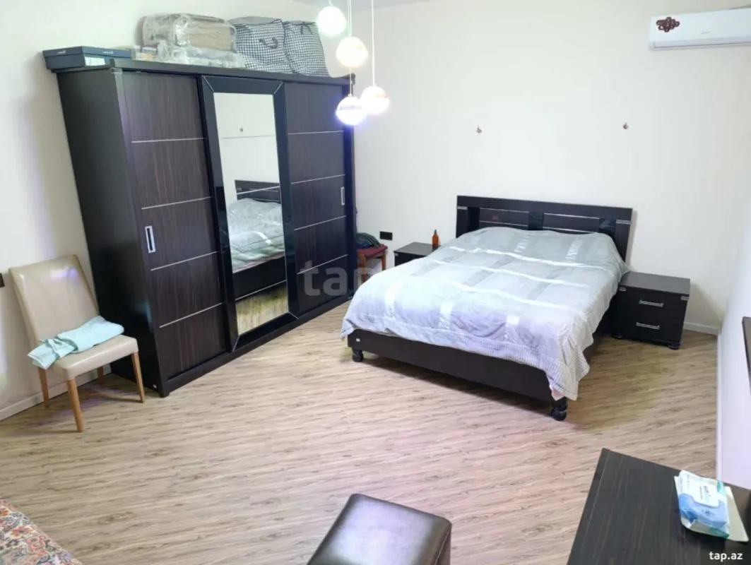 Satılır 5 otaqlı həyət evi 130 m²