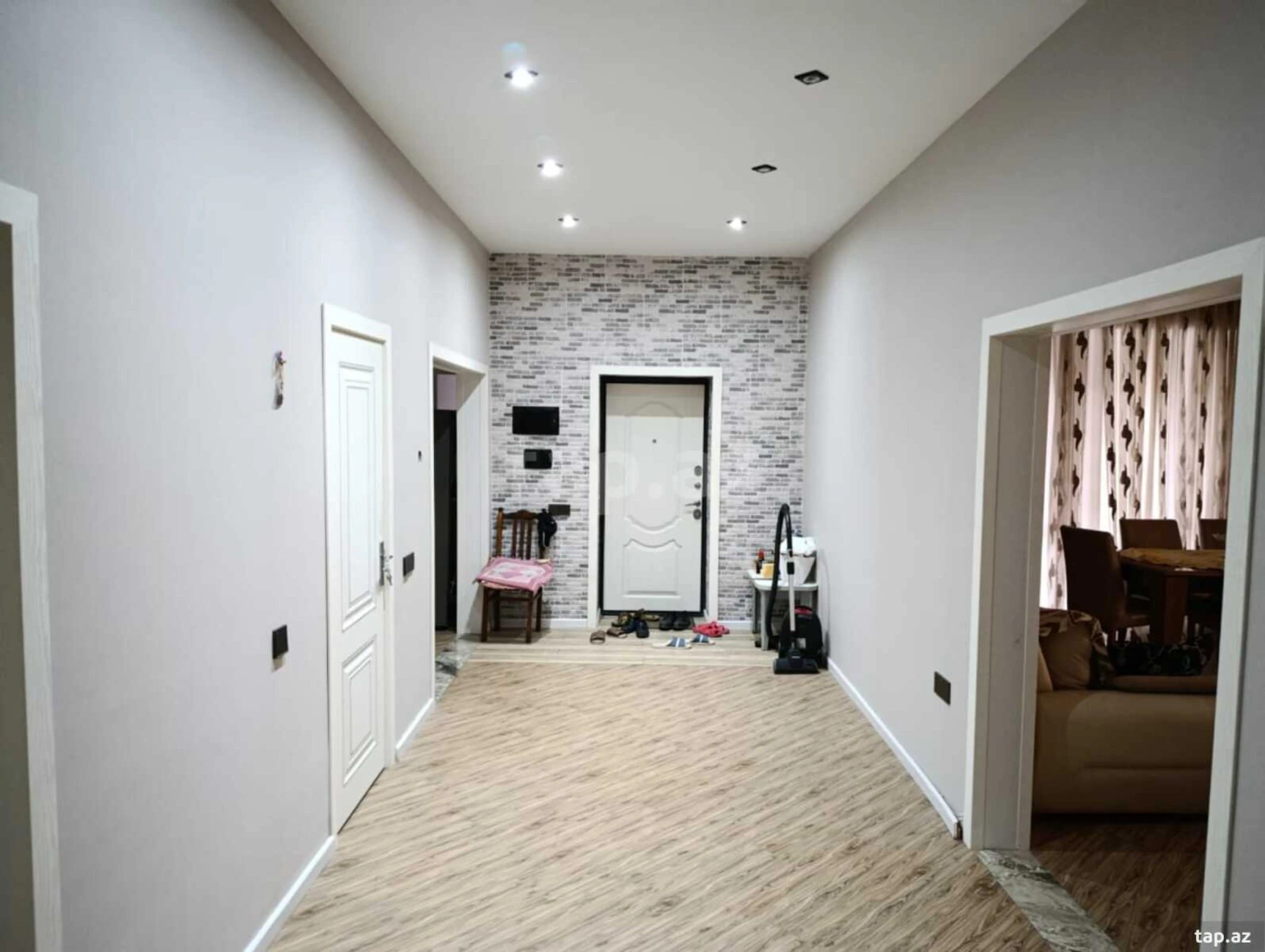 Satılır 5 otaqlı həyət evi 130 m²