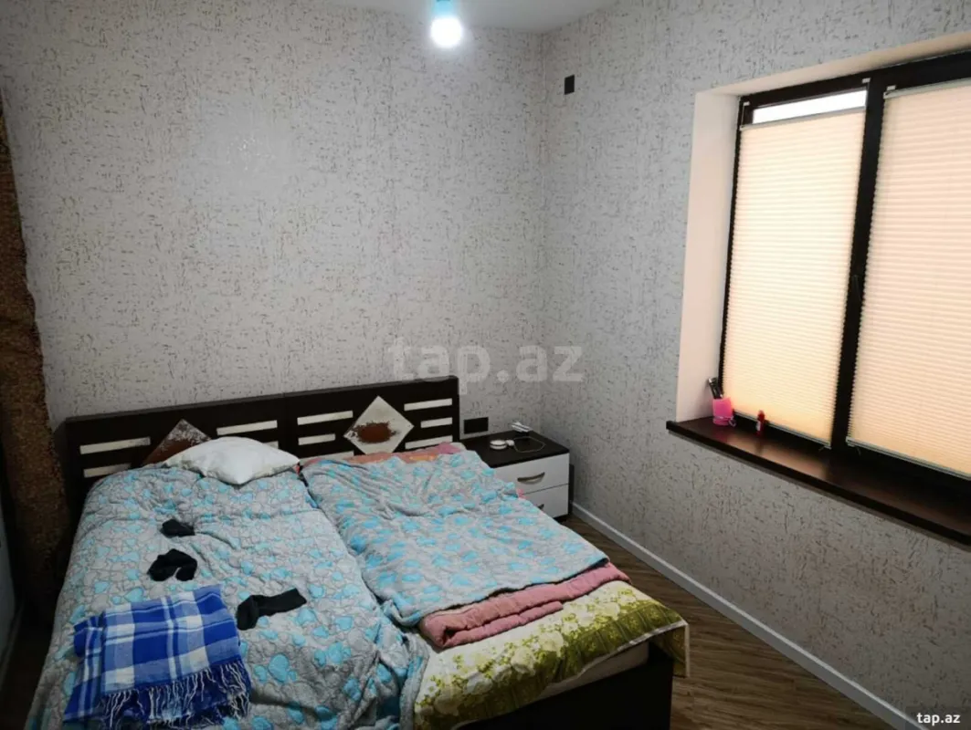 Satılır 5 otaqlı həyət evi 130 m²