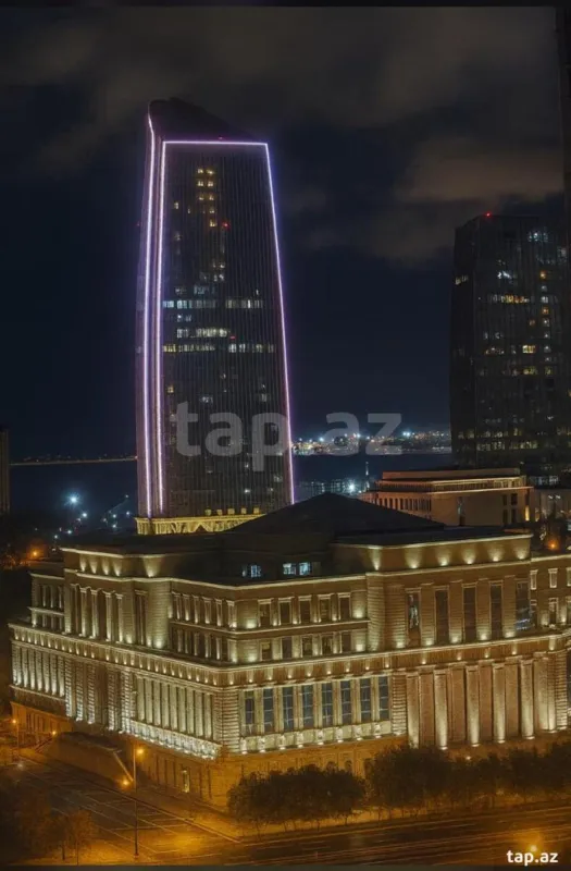 Satılır 4 otaqlı yeni tikili 189 m²