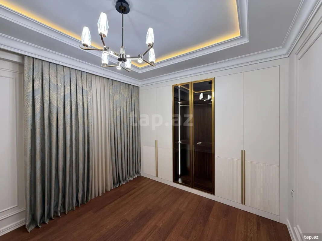 Satılır 4 otaqlı yeni tikili 189 m²