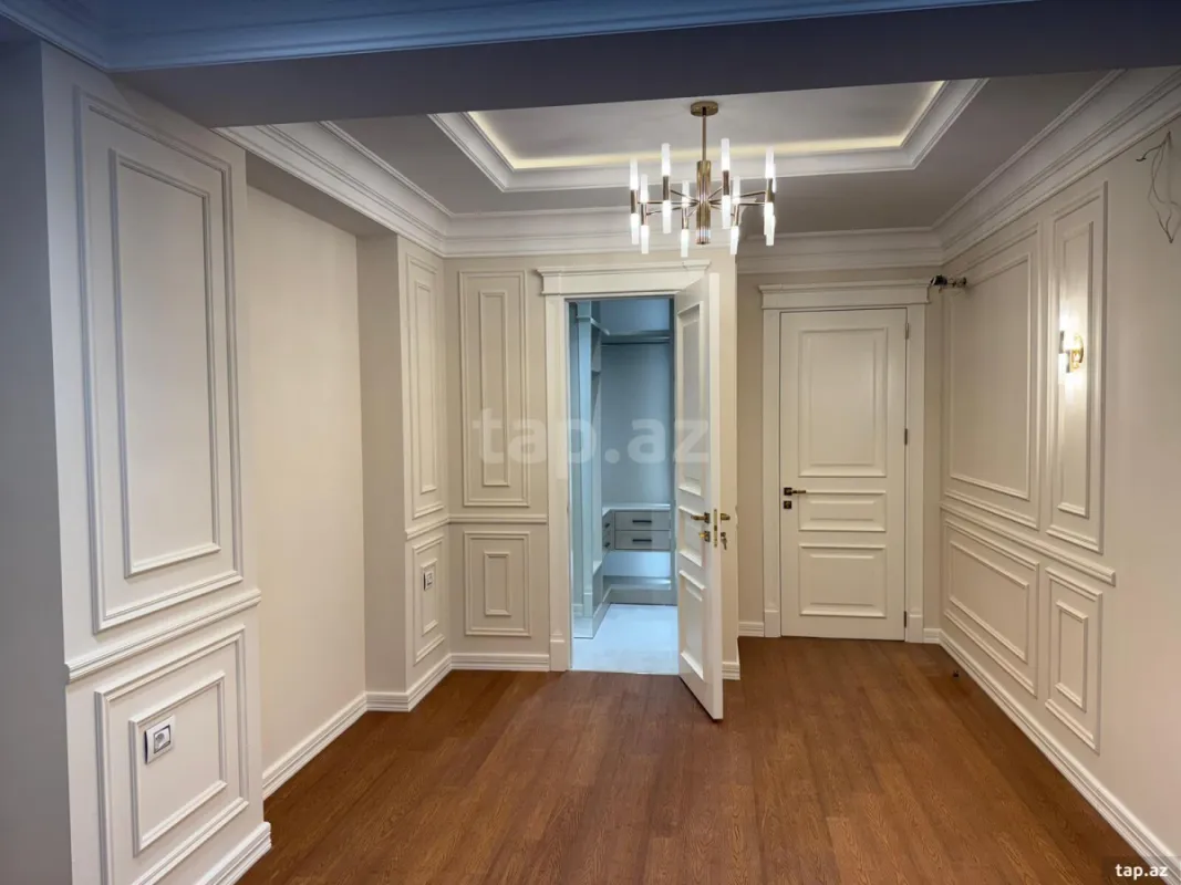 Satılır 4 otaqlı yeni tikili 179 m²