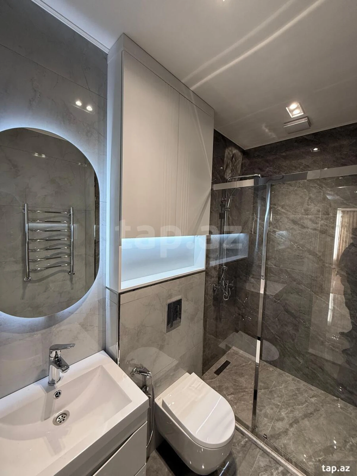 Satılır 4 otaqlı yeni tikili 179 m²