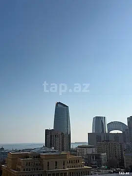 Satılır 4 otaqlı yeni tikili 179 m²