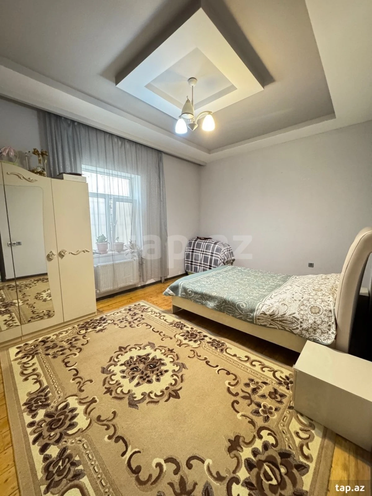 Satılır 4 otaqlı həyət evi