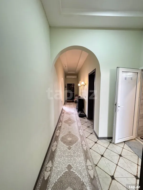 Satılır 4 otaqlı həyət evi