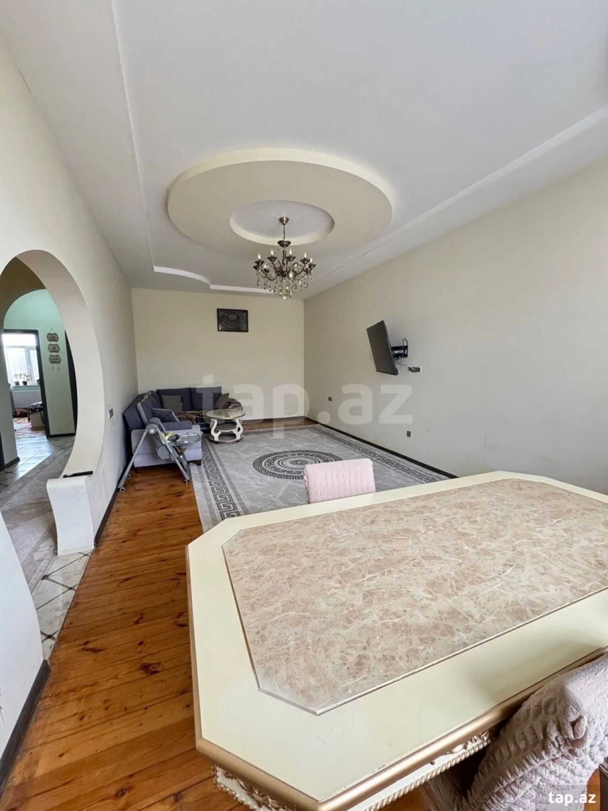 Satılır 4 otaqlı həyət evi