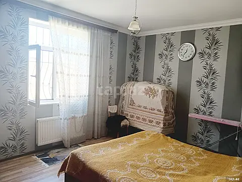 Satılır 3 otaqlı həyət evi