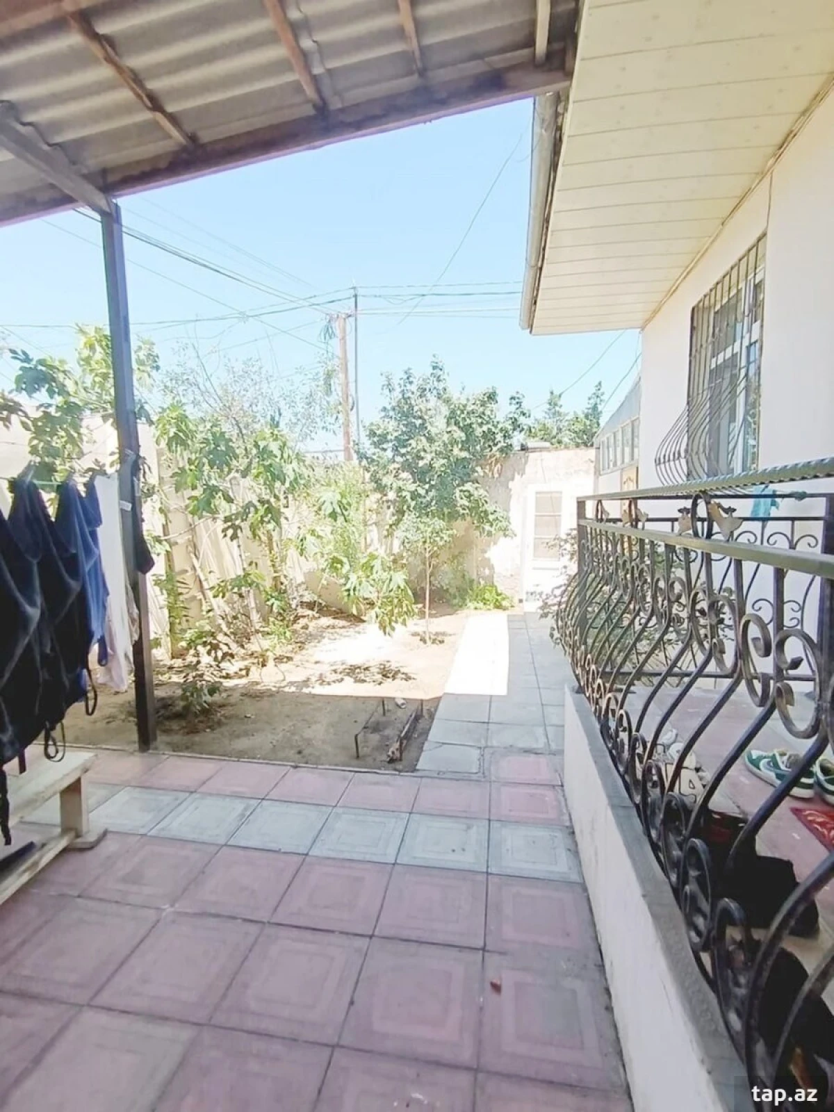 Satılır 3 otaqlı həyət evi