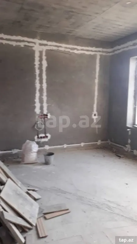 Satılır 5 otaqlı həyət evi