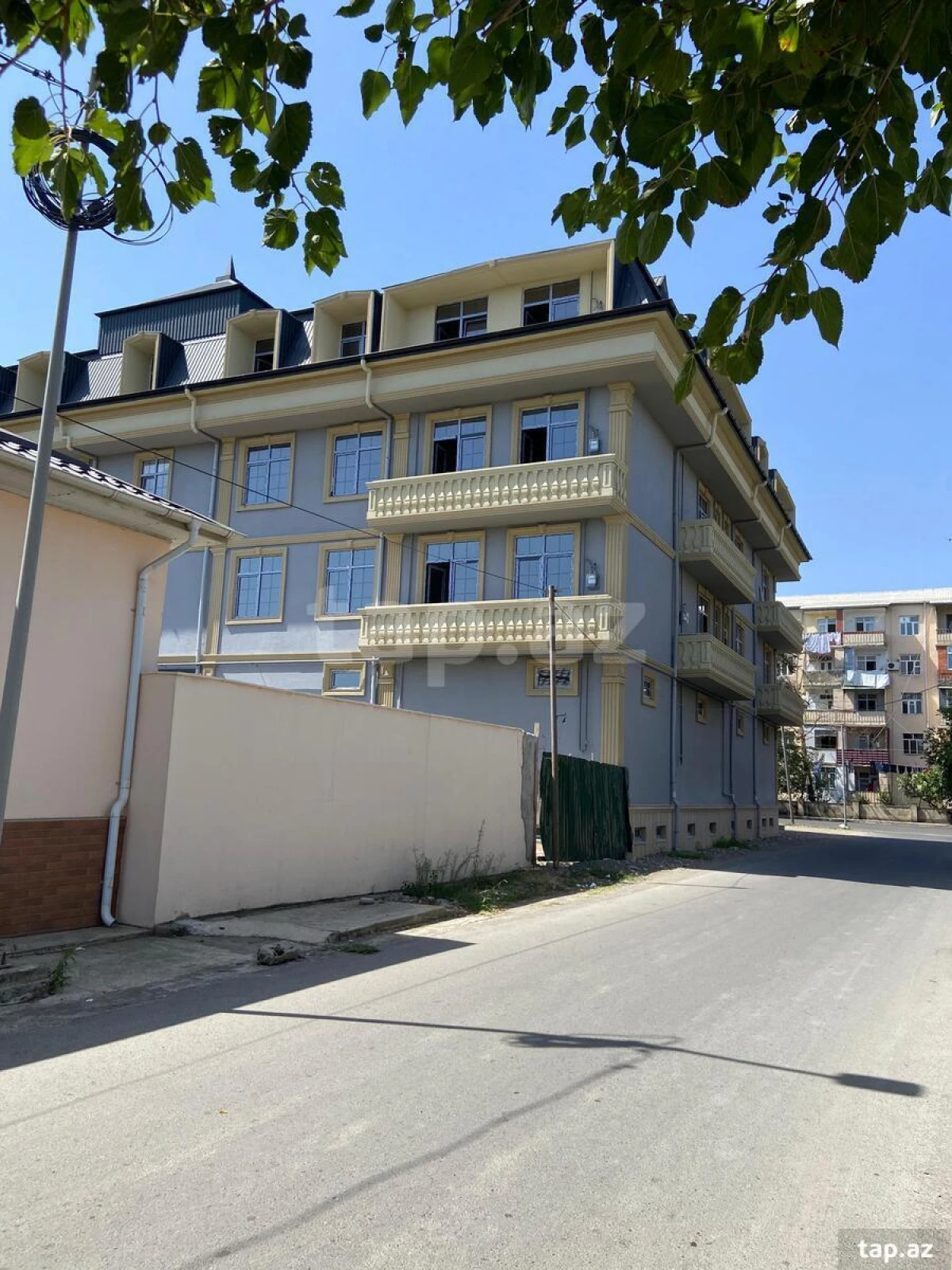 Satılır 2 otaqlı yeni tikili 53 m²