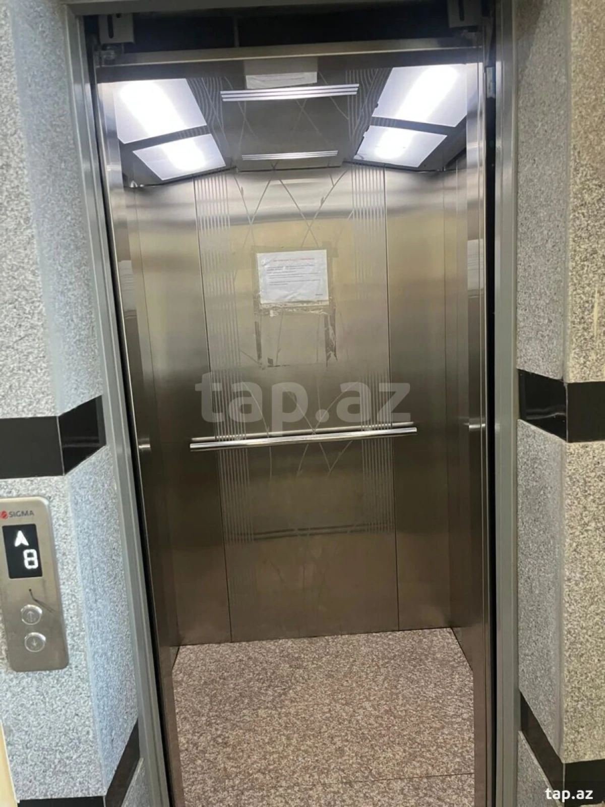 Satılır 2 otaqlı yeni tikili 83 m²