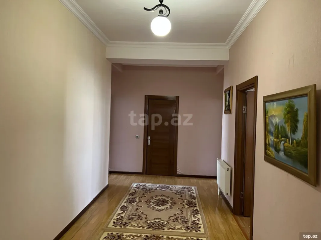 Satılır 4 otaqlı yeni tikili 143 m²