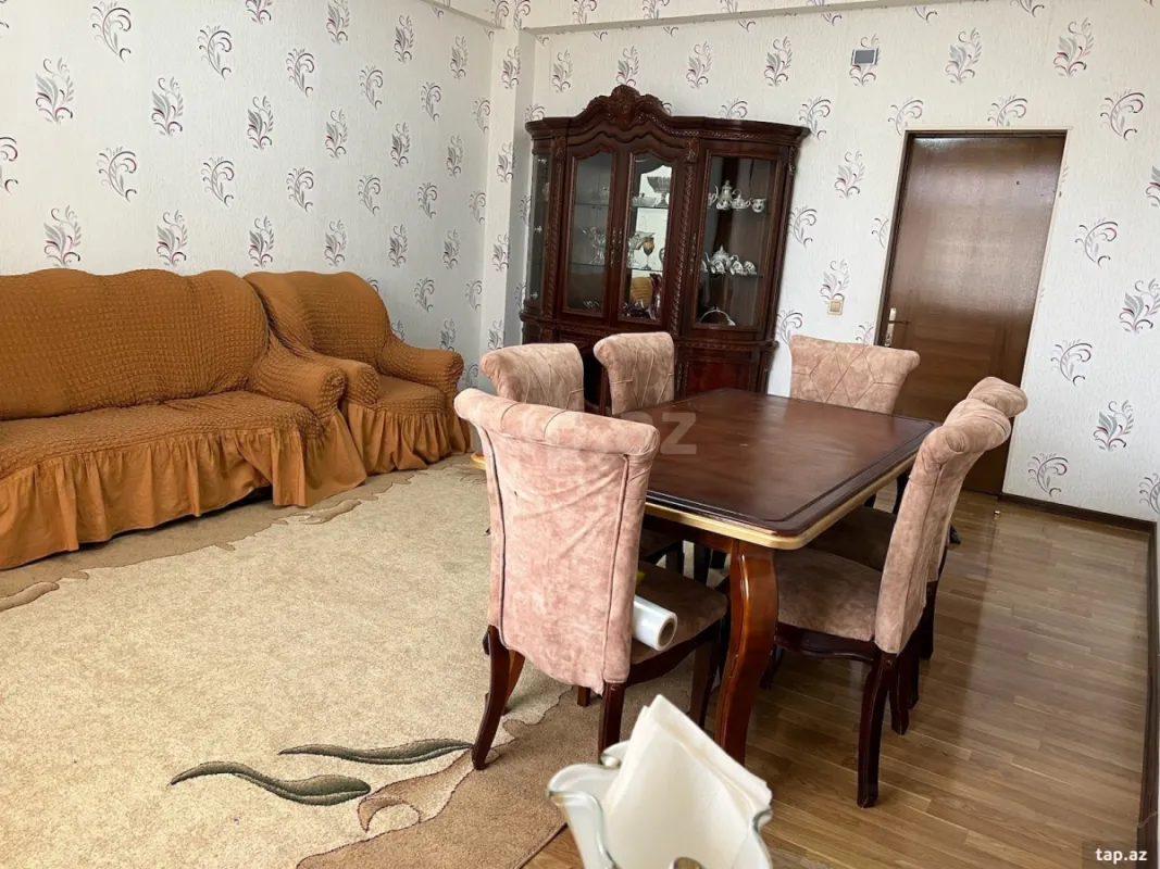 Satılır 4 otaqlı yeni tikili 143 m²