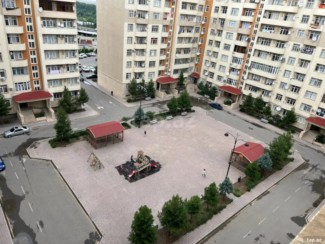 Satılır 4 otaqlı yeni tikili 143 m²