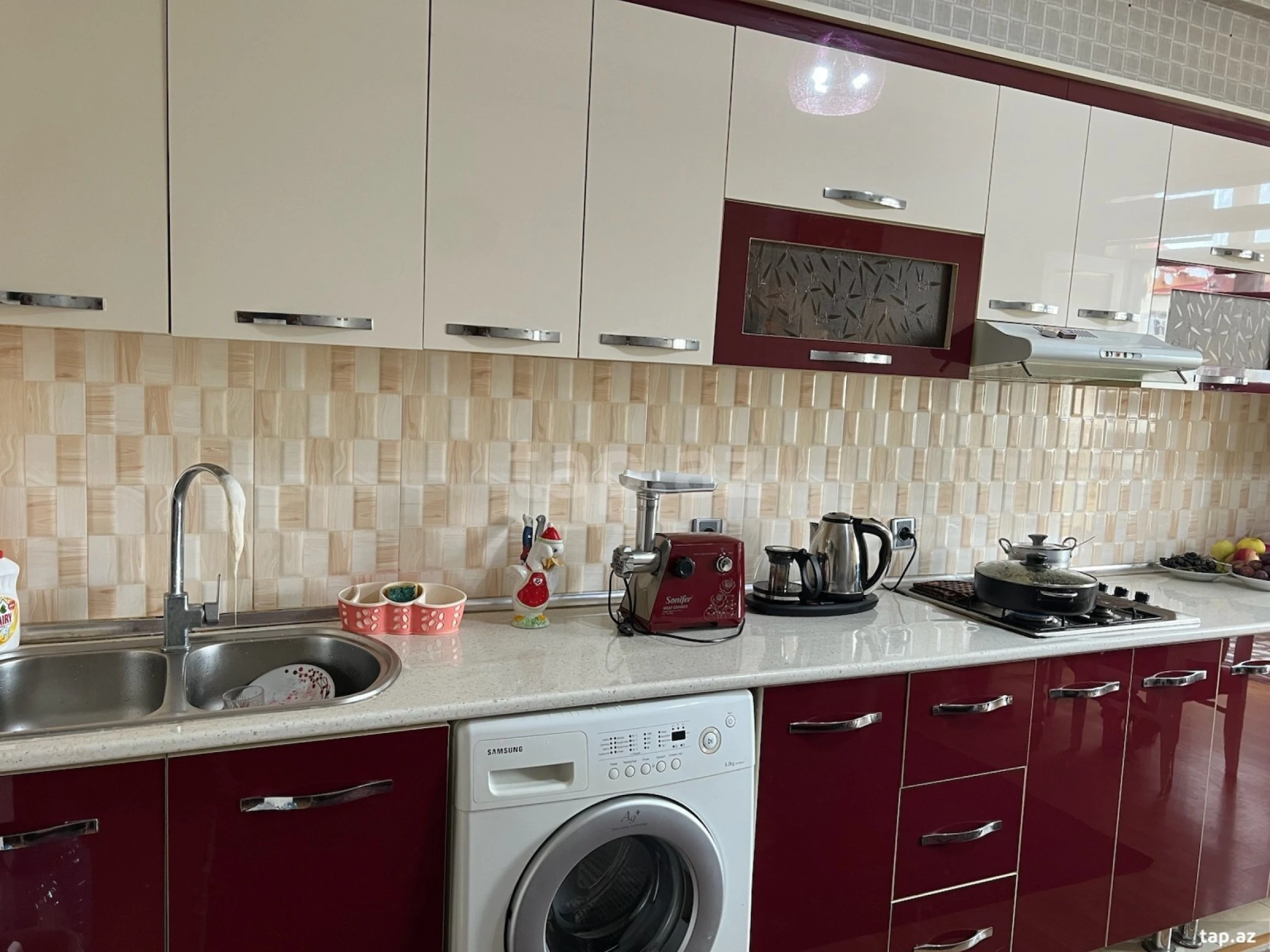 Satılır 4 otaqlı yeni tikili 143 m²