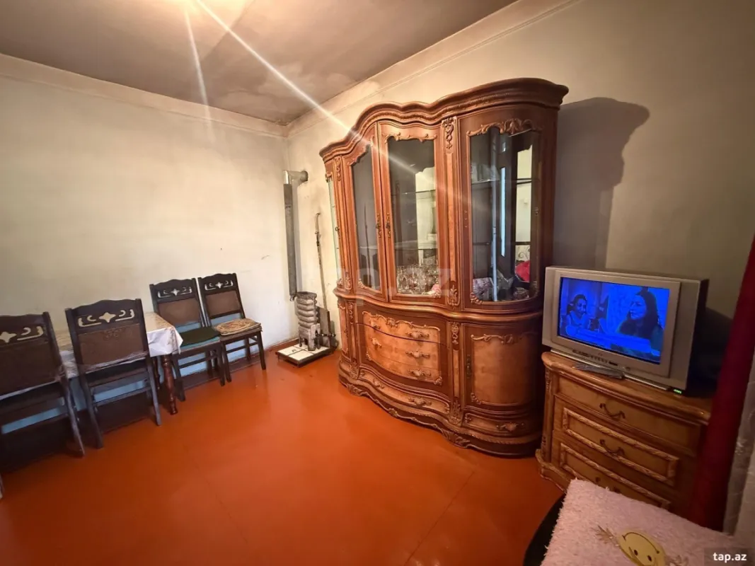 Satılır 2 otaqlı mənzil 70 m²