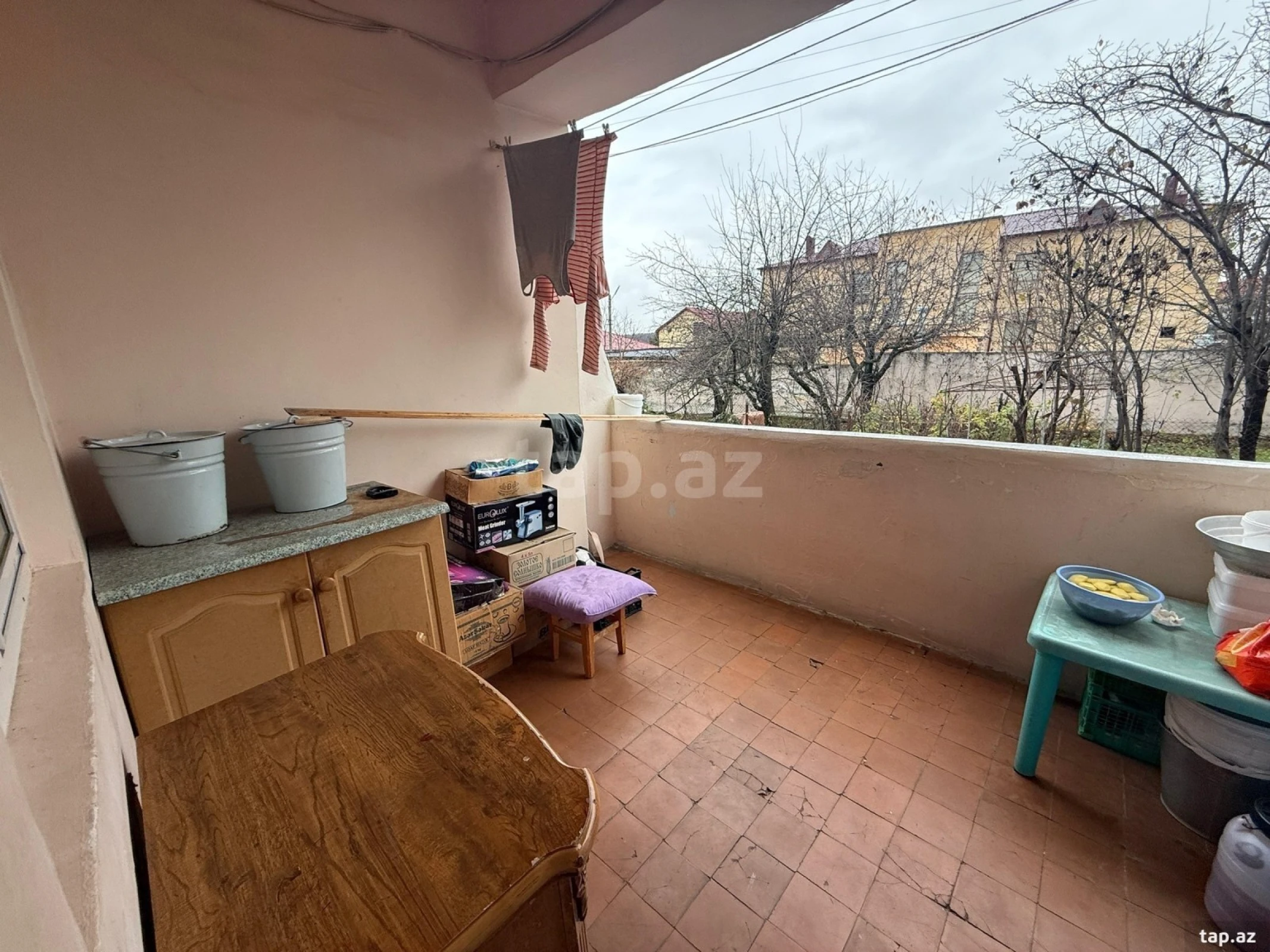 Satılır 2 otaqlı mənzil 70 m²