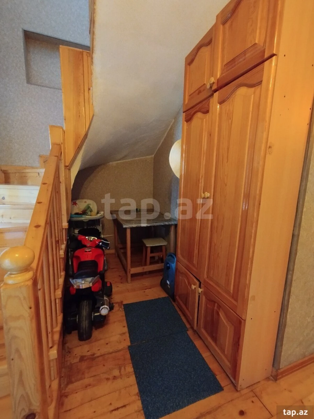 Satılır 7 otaqlı həyət evi